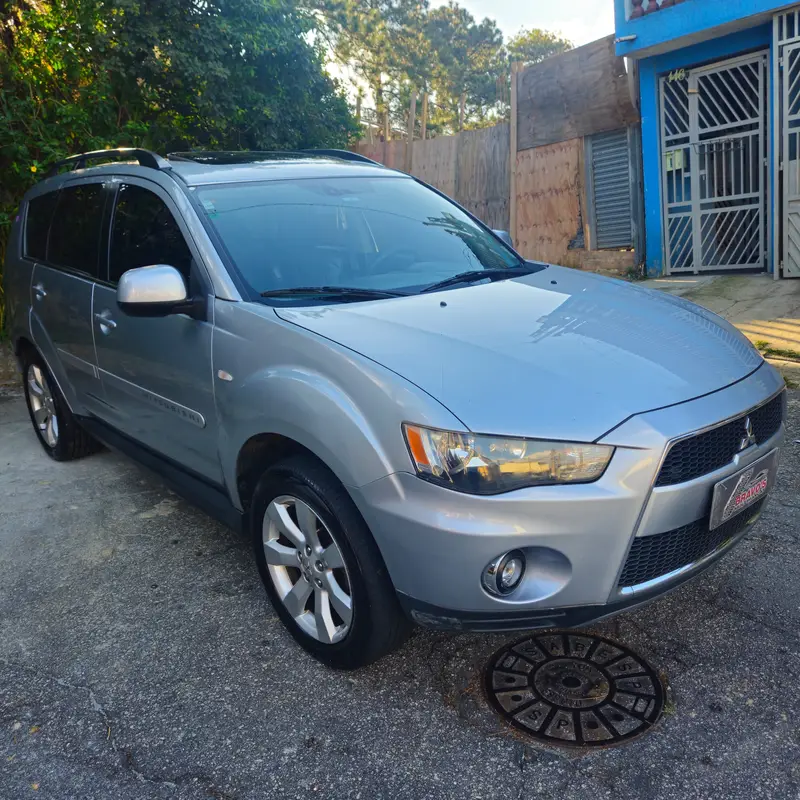 Mitsubishi Outlander GT 3.0 V6