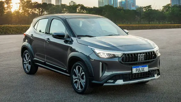 SUV ganhou uma atualização para continuar competitivo contra o Kardian e segurar a chegada do Tera