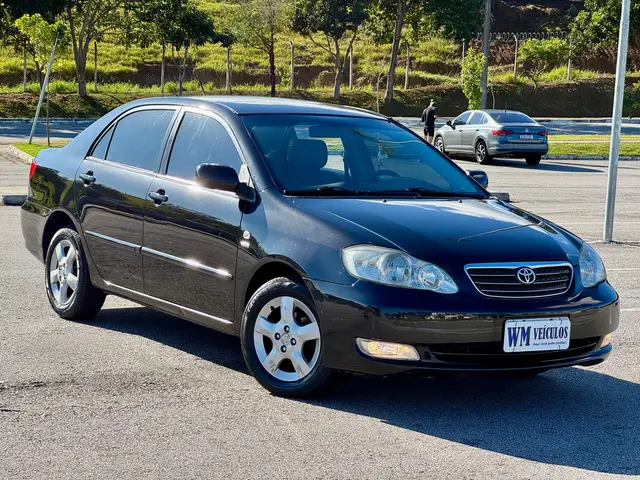 Carro Toyota Corolla 2005 Sedan XEi 1.8 16V (nova série) (aut)