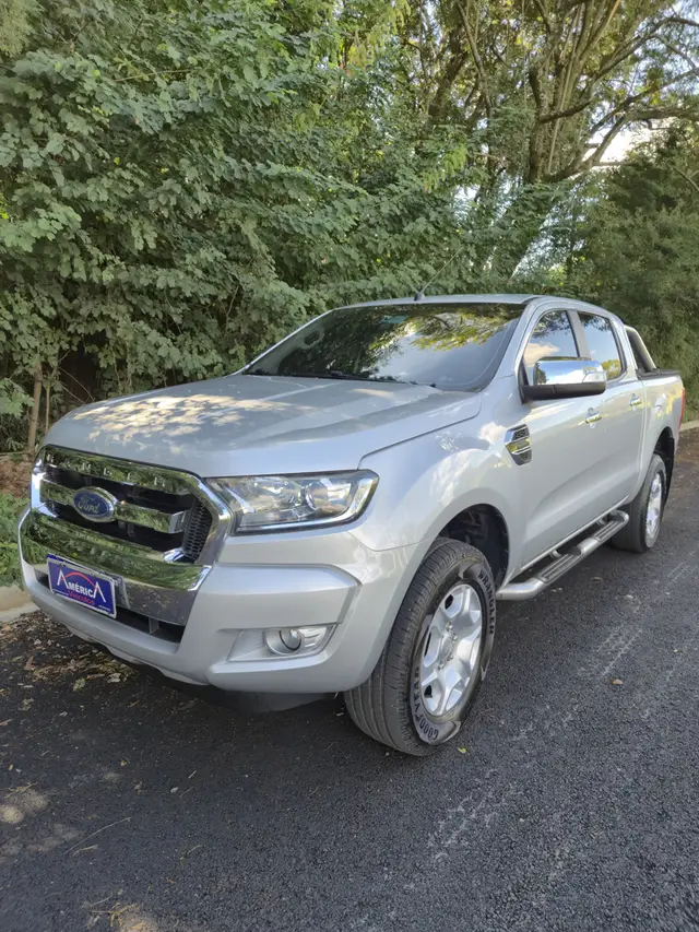 Carro Ford Ranger Cabine Dupla 2017 Ranger 2.5 XLT CD (Flex)