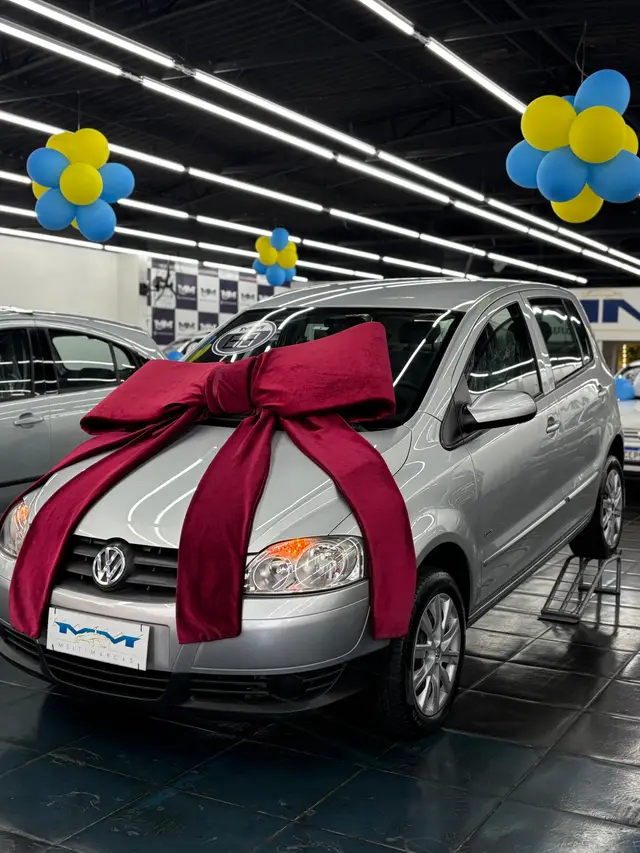 Carro Volkswagen Fox 2010 1.6 8V (Flex)