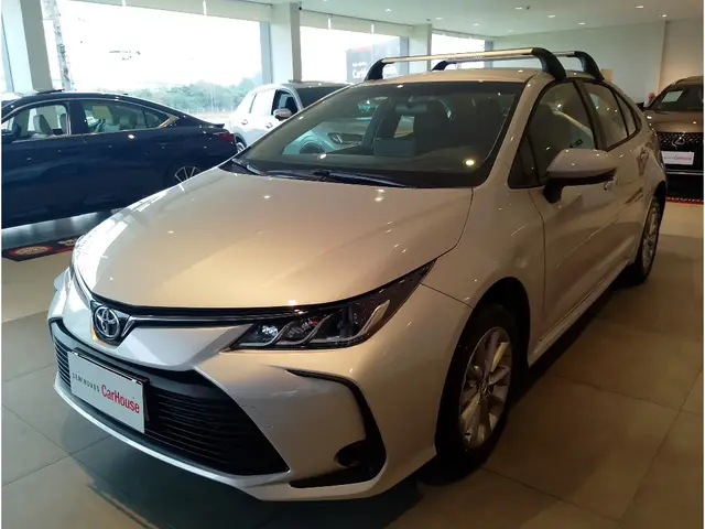 Carro Toyota Corolla 2025 GLi 2.0 Flex
