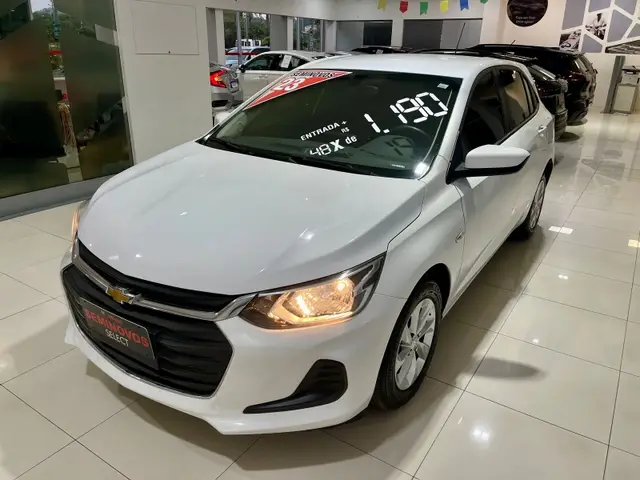 Carro Chevrolet Onix 2023 LT 1.0