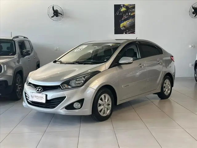 Carro Hyundai HB20S 2015 1.0 Comfort Style (Flex)