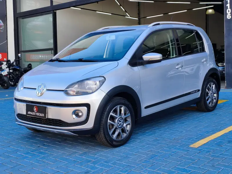 Volkswagen Up! 1.0 12v E-Flex cross up! I-Motion