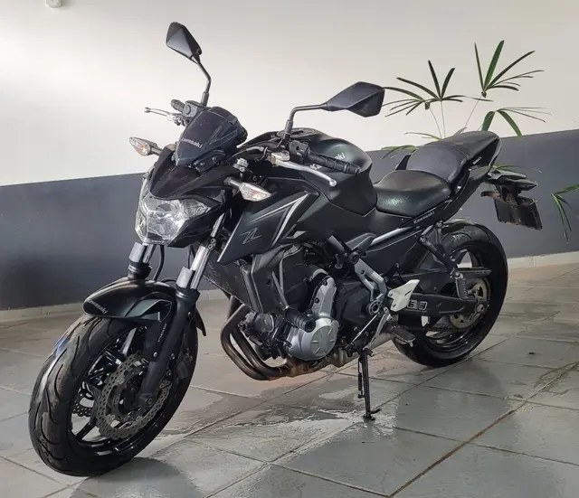 Carro Kawasaki Z 650 2018 (ABS)