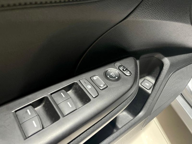 Civic 2.0 LX CVT 