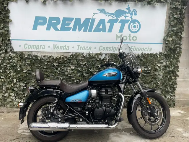 Carro Royal Enfield Meteor 350 2024 Supernova