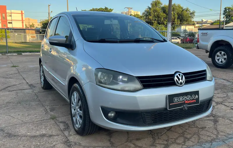Volkswagen Fox Prime 1.6 8V (Flex)