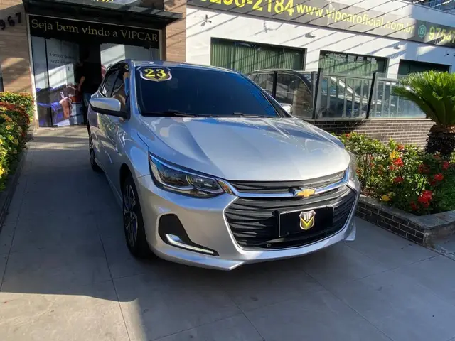 Carro Chevrolet Onix Plus 2023 Premier 1.0 Turbo (Aut.)