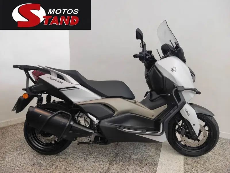 Yamaha 250 Connected