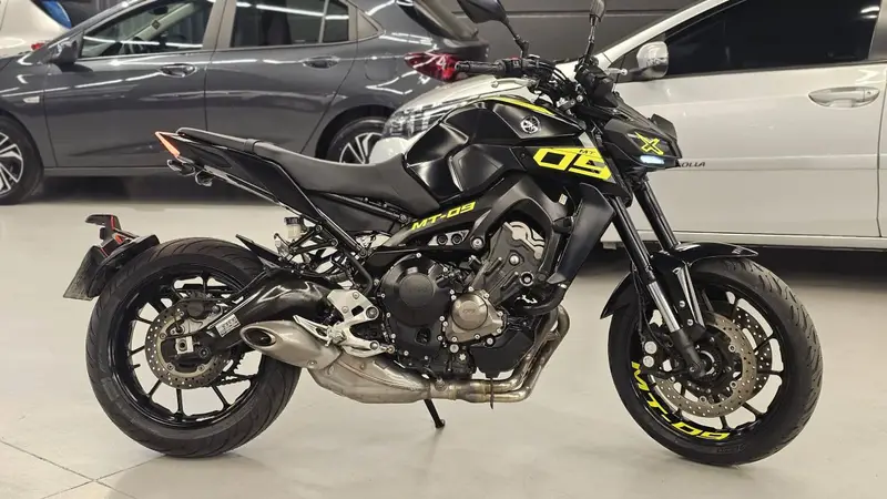 Yamaha MT-09 ABS