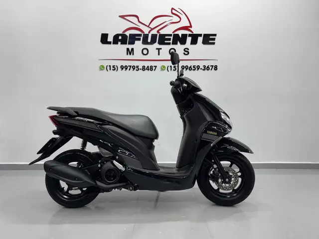 Carro Yamaha Fluo 2024 ABS