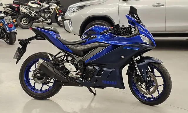 Carro Yamaha YZF R3 2023 ABS