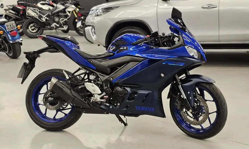Yamaha YZF R3 ABS