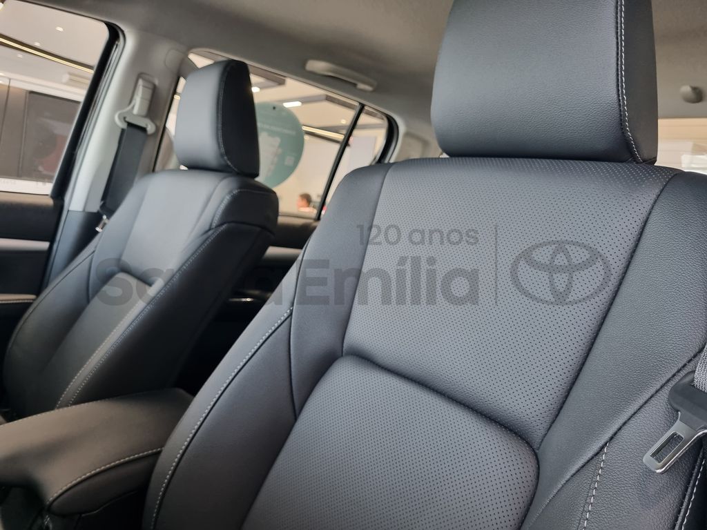 Hilux Cabine Dupla SRX 4x4 2.8 Diesel