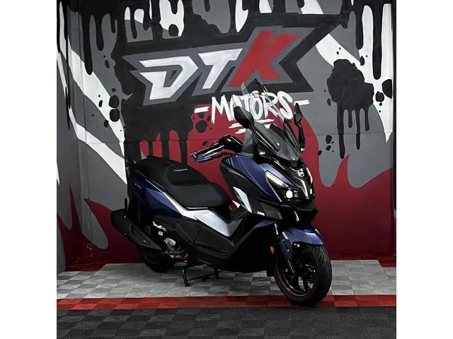Carro Dafra Cruisym 2024 300