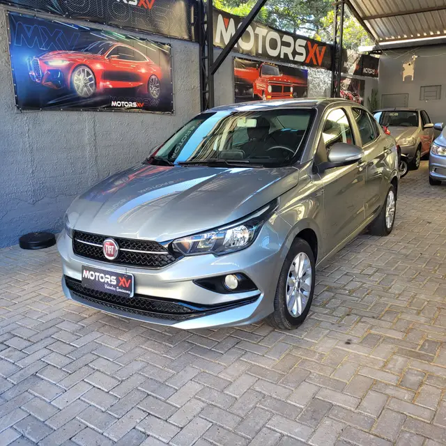 Carro Fiat Cronos 2018 1.3 Drive Firefly GSR (Flex)