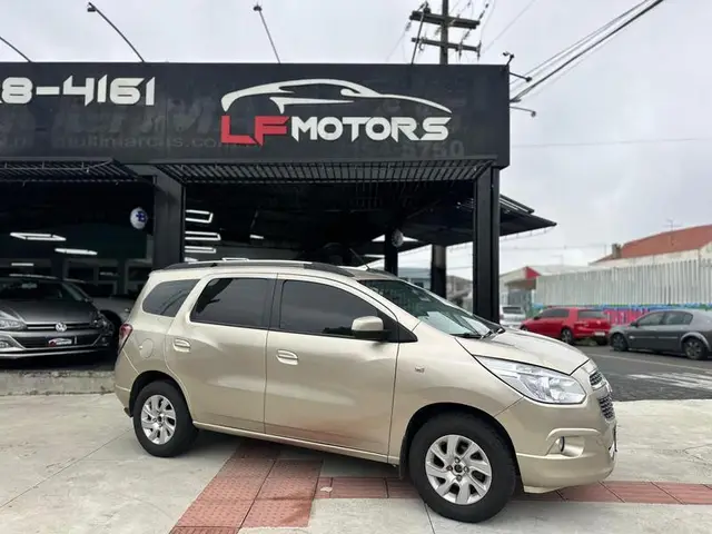 Carro Chevrolet Spin 2013 LTZ 7S 1.8 (Flex)