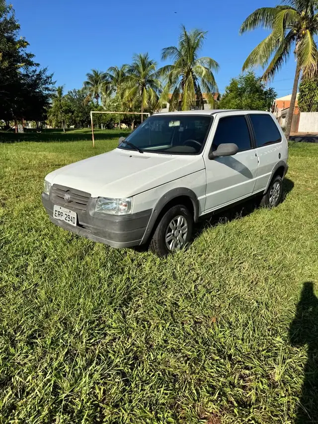 Carro Fiat Uno Mille 2012 Fire Economy Way 1.0 (Flex) 2p