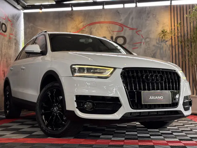 Carro Audi Q3 2013 2.0 TFSI Ambiente S Tronic Quattro