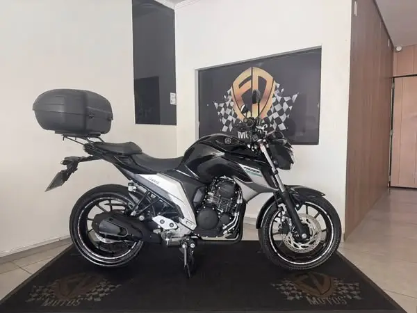 Carro Yamaha Fazer FZ25 2020 ABS