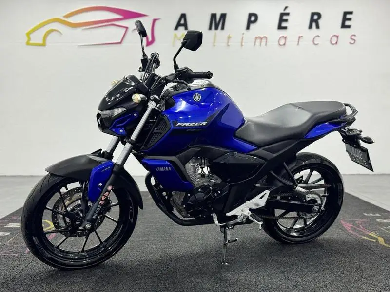 Yamaha Fazer FZ15 ABS
