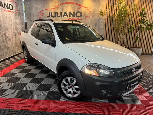 Carro Fiat Strada 2016 Working 1.4 (Flex) (Cabine Dupla)