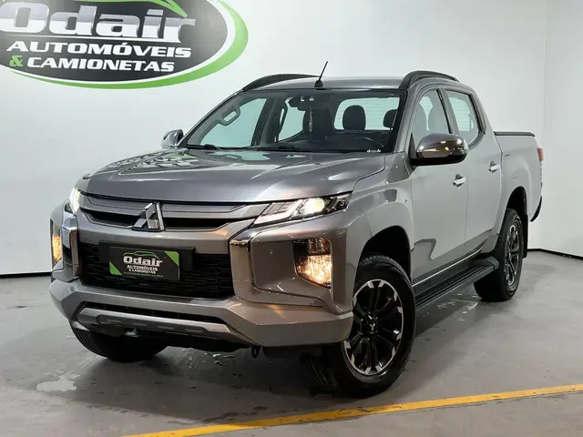 Carro Mitsubishi L200 Triton Sport 2023 HPE 2.4