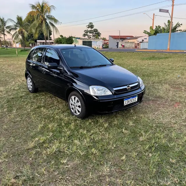 Carro Chevrolet Corsa Hatch 2009 Joy 1.0 (Flex)