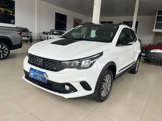 Carro Fiat Argo 2022 Trekking 1.3 (Flex)