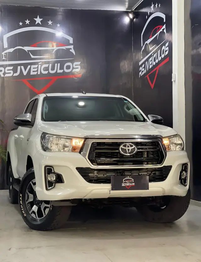Carro Toyota Hilux Cabine Dupla 2018 Hilux 2.7 SR CD 4x2 (Flex)