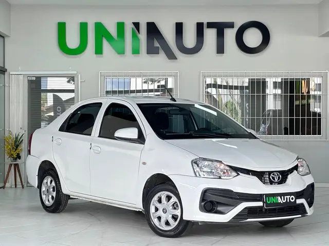 Carro Toyota Etios Sedan 2018 X 1.5 (Aut) (Flex)