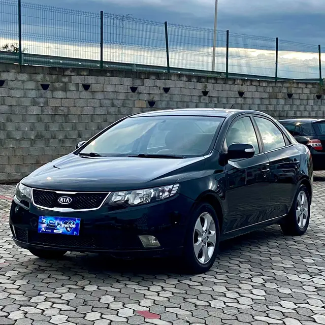Carro Kia Cerato 2010 EX 1.6 16V ABS