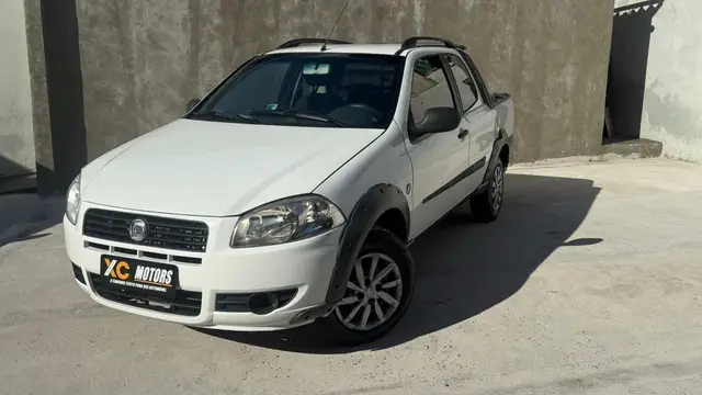 Carro Fiat Strada 2013 Working 1.4 (Flex) (Cabine Dupla)