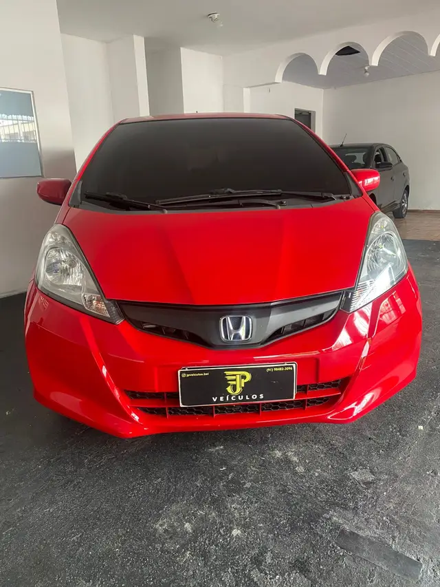 Carro Honda Fit 2013 LX 1.4 (flex)