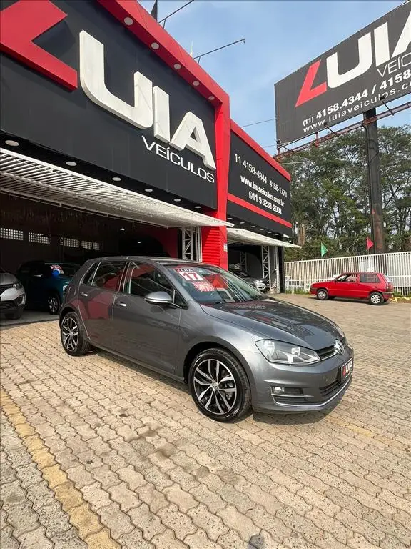Carro Volkswagen Golf Variant 2017 Highline Tiptronic 1.4 TSi (Flex)