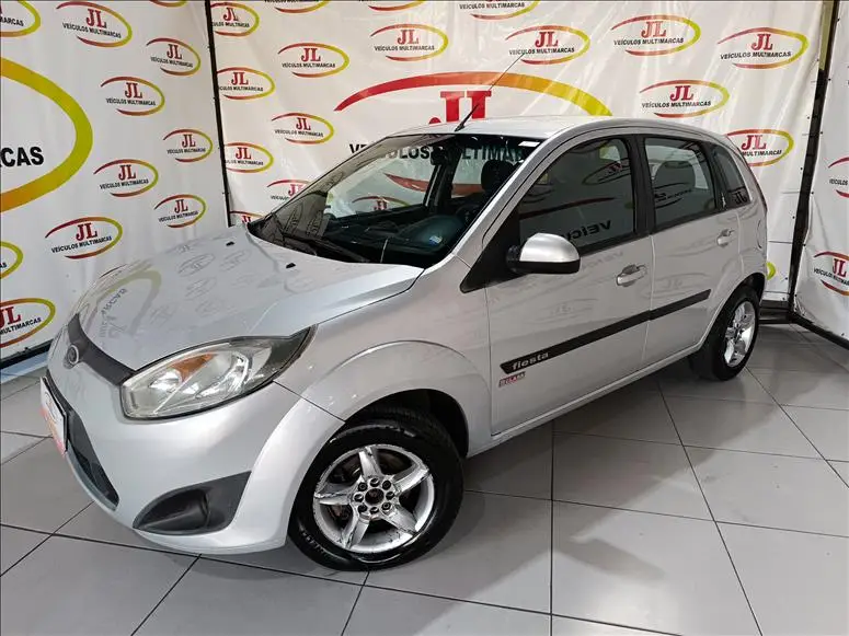 Ford Fiesta Sedan 1.6 (Flex)