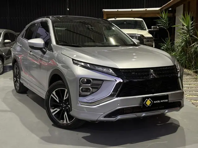 Carro Mitsubishi Eclipse Cross 2023 HPE-S 1.5 (Aut.)