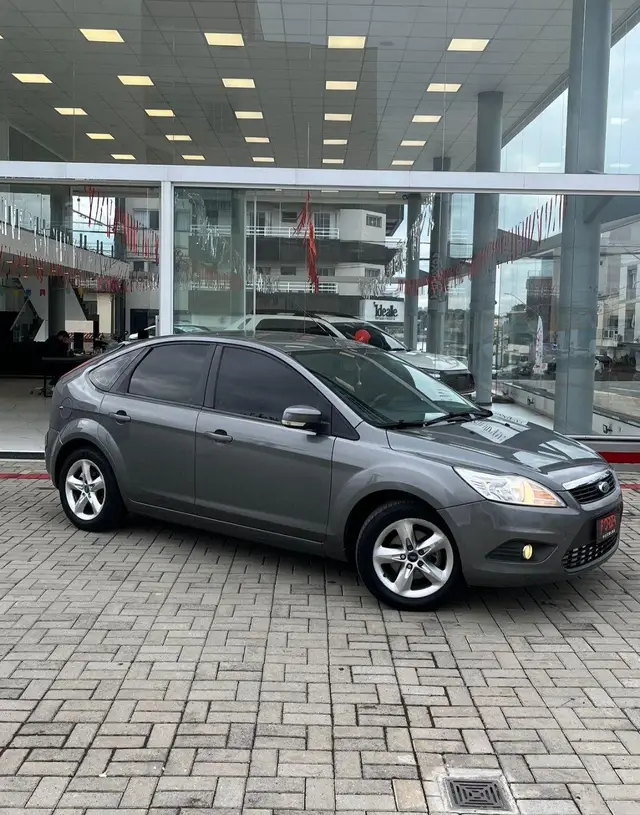 Carro Ford Focus Hatch 2012 GL 1.6 16V (Flex)
