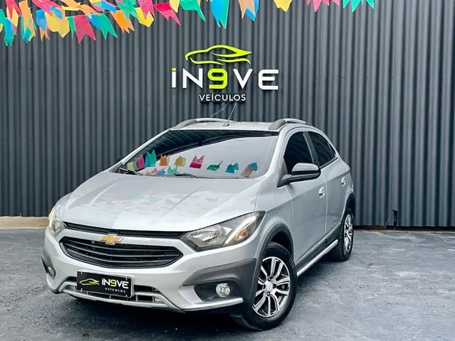Carro Chevrolet Onix 2018 1.4 Activ SPE/4