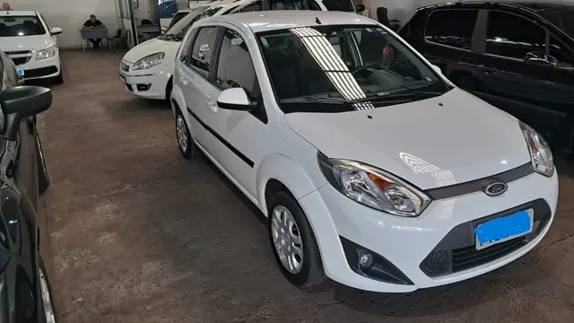 Carro Ford Fiesta Hatch 2013 1.6 (Flex)