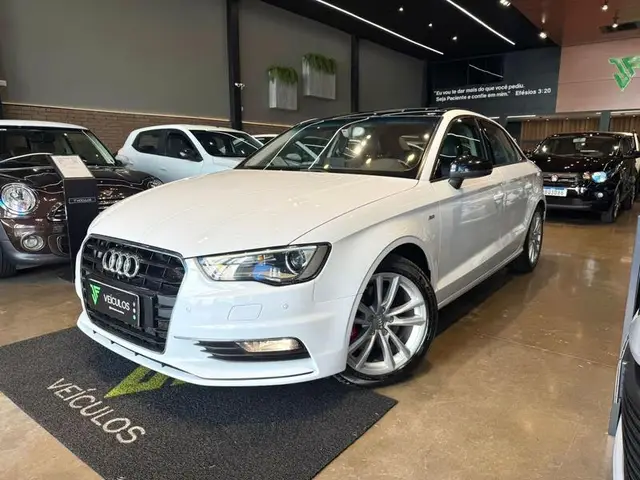 Carro Audi A3 2015 1.8 TFSI Ambition S Tronic