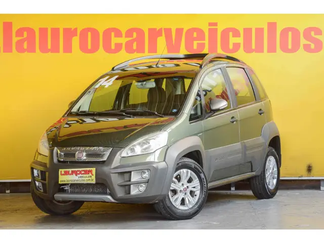 Carro Fiat Idea 2014 Adventure 1.8 16V E.TorQ (Flex)
