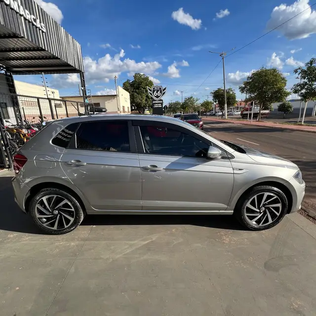 Carro Volkswagen Polo 2021 1.0 200 TSI Highline (Aut) (Flex)