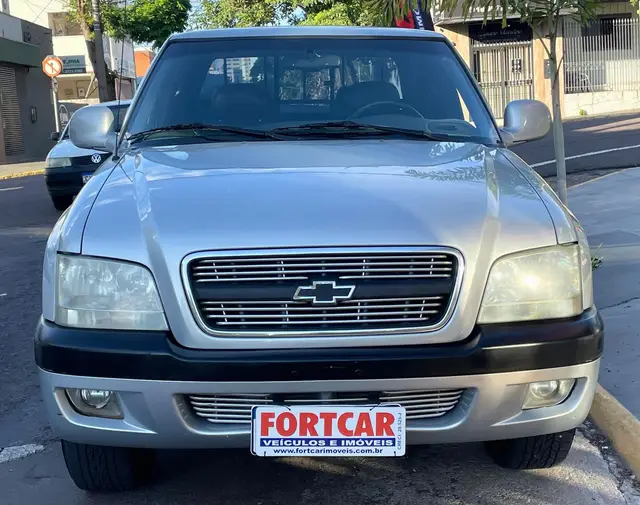 Carro Chevrolet S10 Cabine Dupla 2004 S10 DLX 4X4 2.8 Turbo (Cab Dupla)