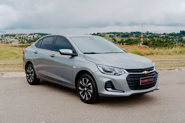 Carro Chevrolet Onix Plus 2024 Premier 1.0 Turbo (Aut.)