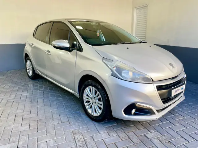 Carro Peugeot 208 2017 Active 1.2 12V (Flex)
