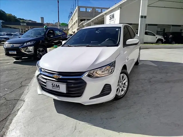 Carro Chevrolet Onix Plus 2021 1.0 LT (Flex)