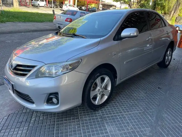Carro Toyota Corolla 2013 Sedan 1.8 Dual VVT-i GLI (flex)
